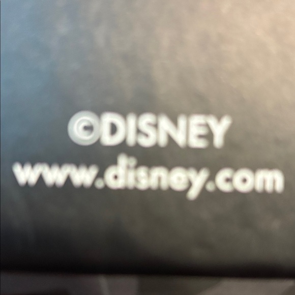 Disney Gold and Black Watch with Minnie Mouse boxed set - Picture 5 of 9